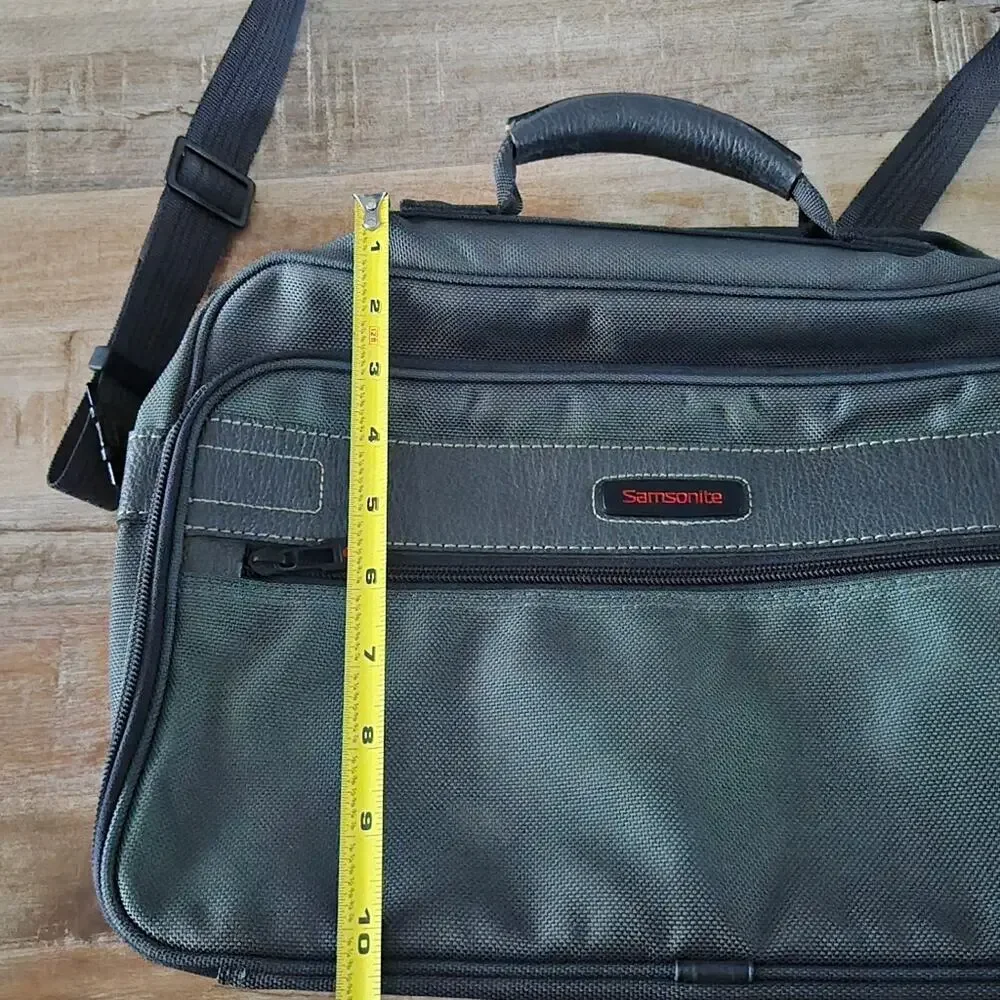 Samsonite Dark Green Nylon & Leather Trim Crossbody Business Messenger Bag